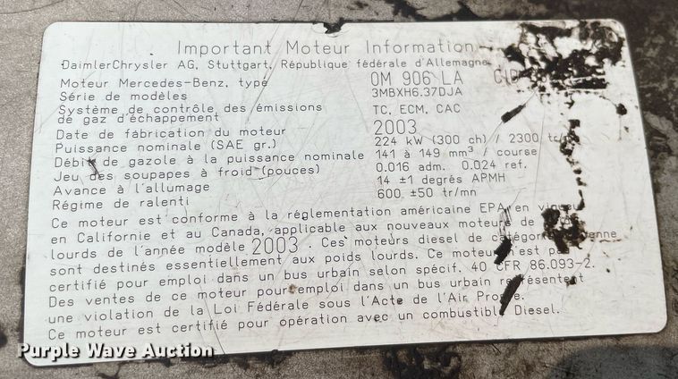 image for item LJ9772 2004 Freightliner FL80  flatbed truck