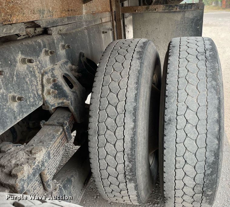 image for item LJ9772 2004 Freightliner FL80  flatbed truck