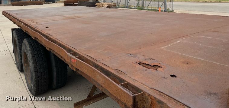 image for item LJ9773 2011 International WorkStar 7400  dump flatbed truck