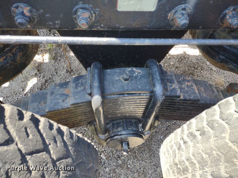 image for item LL9102 1966 Mack R600 semi truck