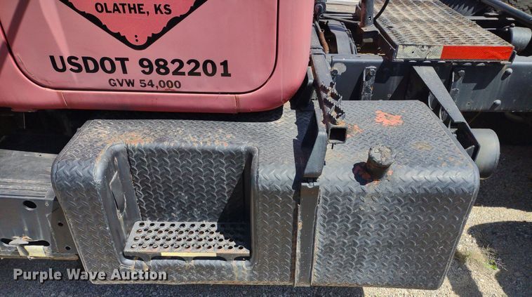 image for item LL9102 1966 Mack R600 semi truck