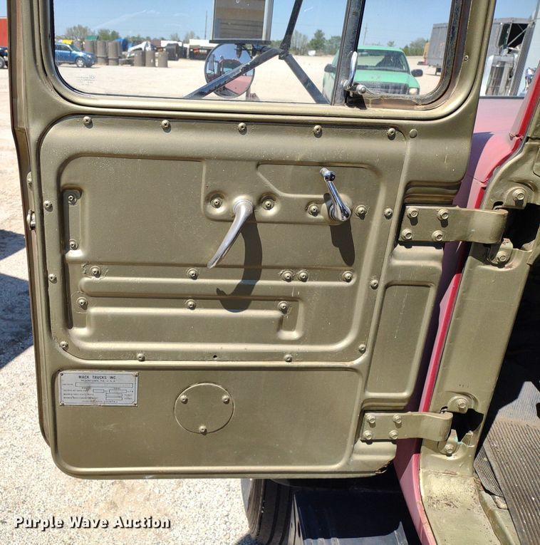 image for item LL9102 1966 Mack R600 semi truck