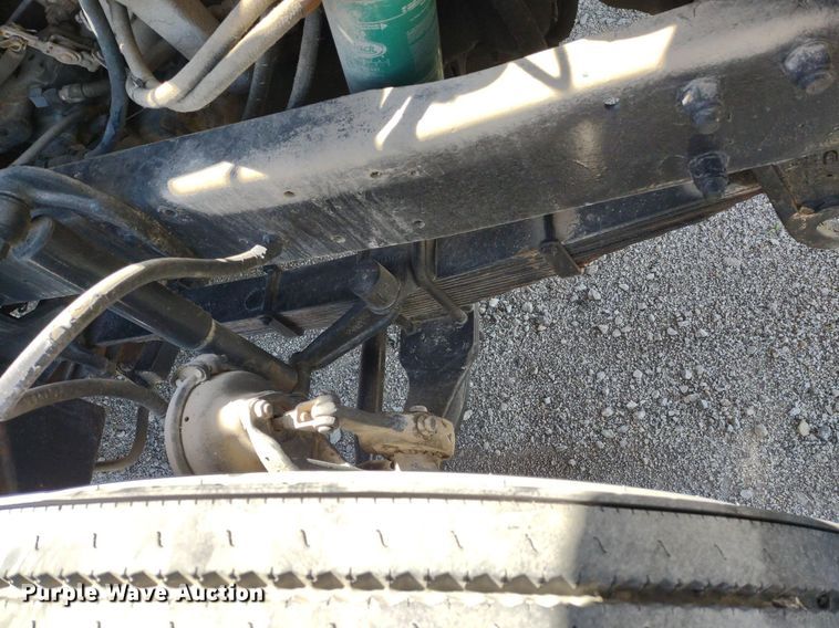 image for item LL9102 1966 Mack R600 semi truck