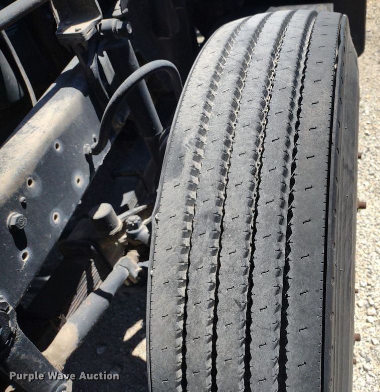 image for item LL9102 1966 Mack R600 semi truck