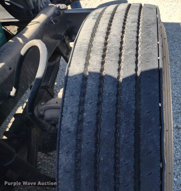 image for item LL9102 1966 Mack R600 semi truck