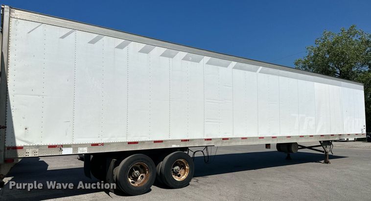 image for item LN9274 2005 Utility 3000R  refrigerated van trailer