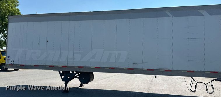 image for item LN9274 2005 Utility 3000R  refrigerated van trailer