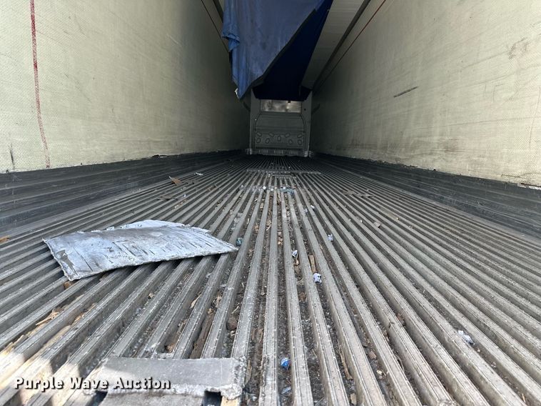 image for item LN9274 2005 Utility 3000R  refrigerated van trailer