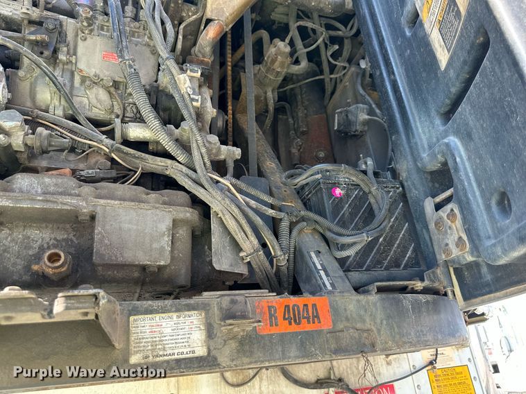 image for item LN9274 2005 Utility 3000R  refrigerated van trailer