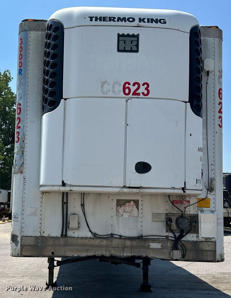 image for item LN9276 2005 Utility 3000R  refrigerated van trailer