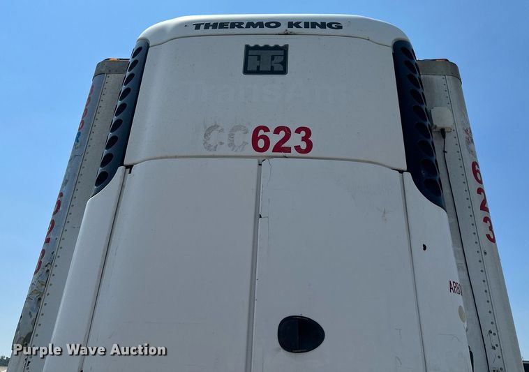 image for item LN9276 2005 Utility 3000R  refrigerated van trailer