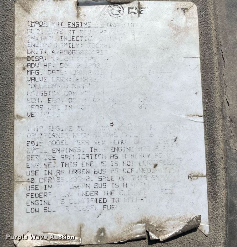 image for item LS9304 2016 Freightliner Cascadia  semi truck