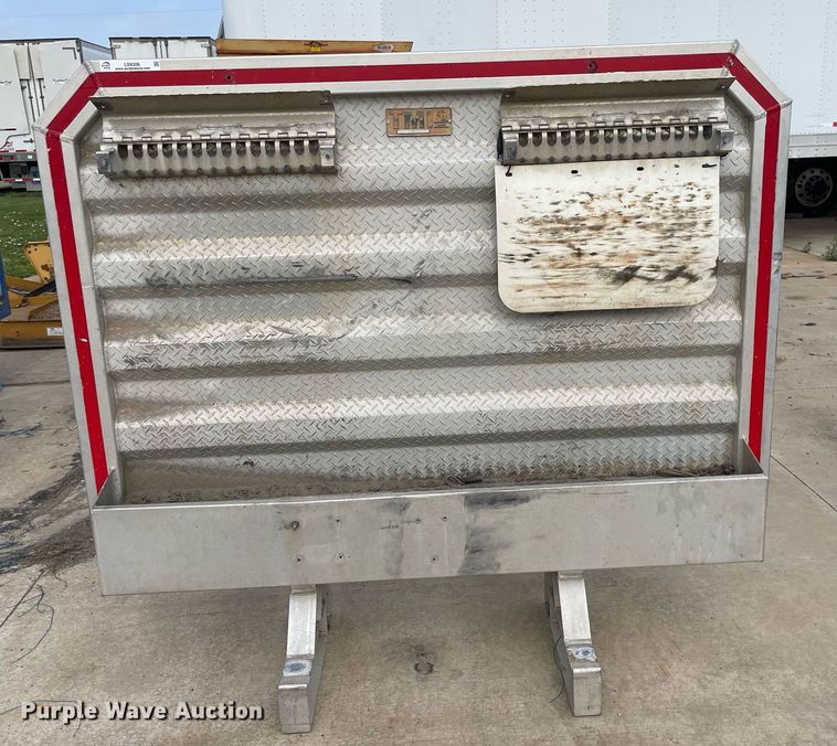 image for item LS9306 Sturdy-Lite  headache rack