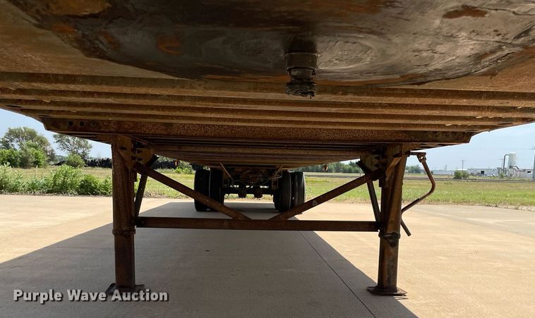 image for item LS9310 1999 Wabash DVCVHPA  dry van trailer