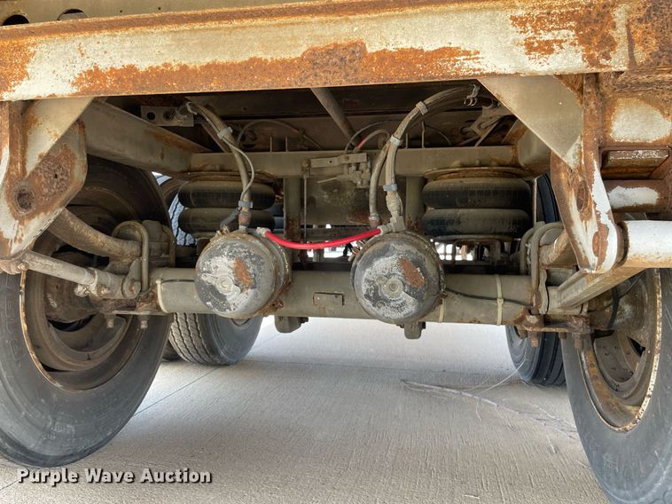 image for item LS9310 1999 Wabash DVCVHPA  dry van trailer