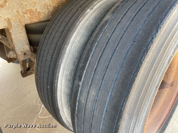 image for item LS9310 1999 Wabash DVCVHPA  dry van trailer