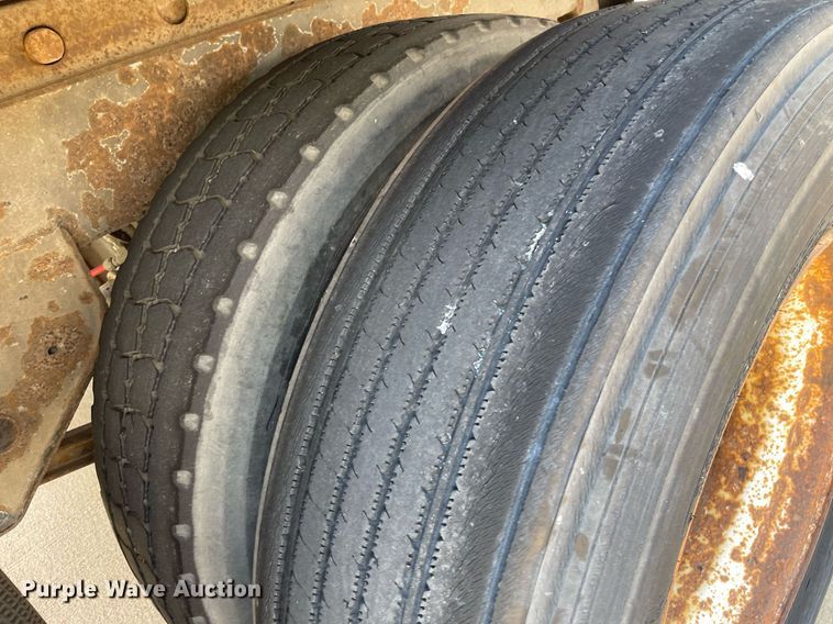 image for item LS9310 1999 Wabash DVCVHPA  dry van trailer