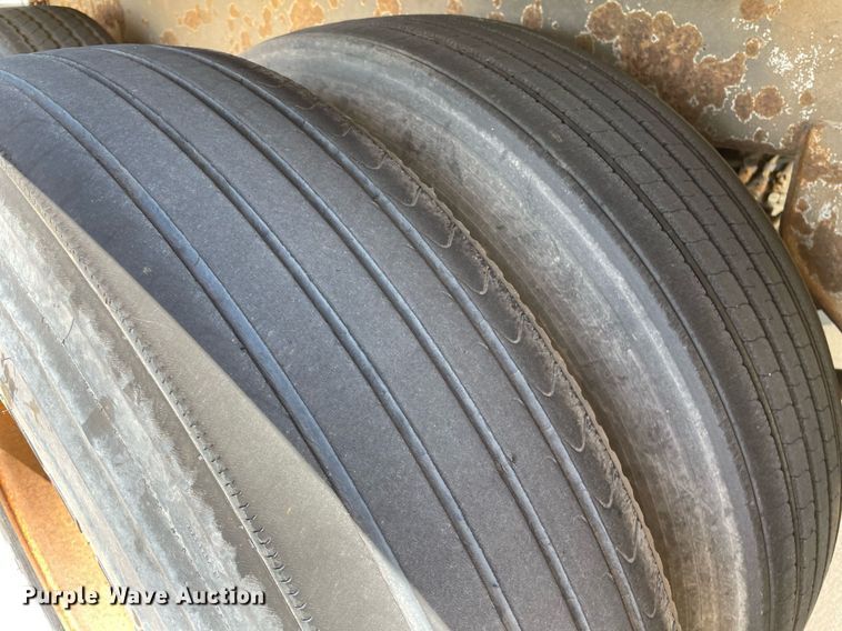 image for item LS9310 1999 Wabash DVCVHPA  dry van trailer