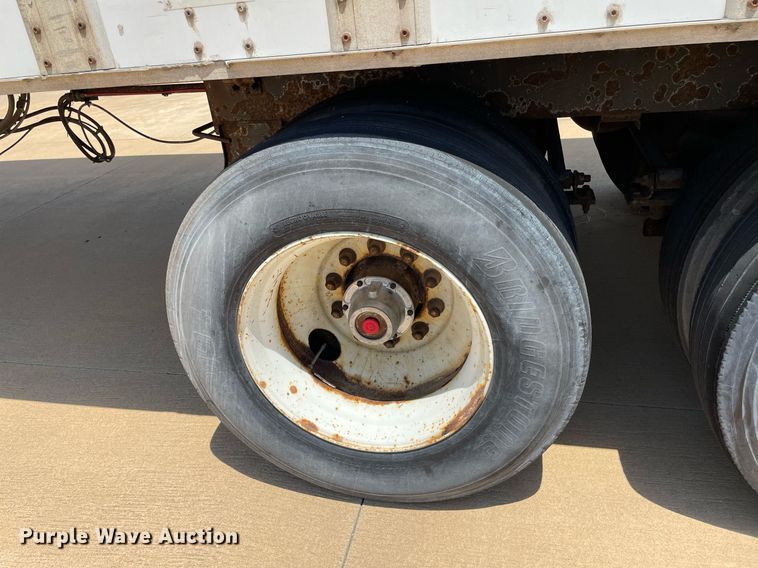 image for item LS9310 1999 Wabash DVCVHPA  dry van trailer