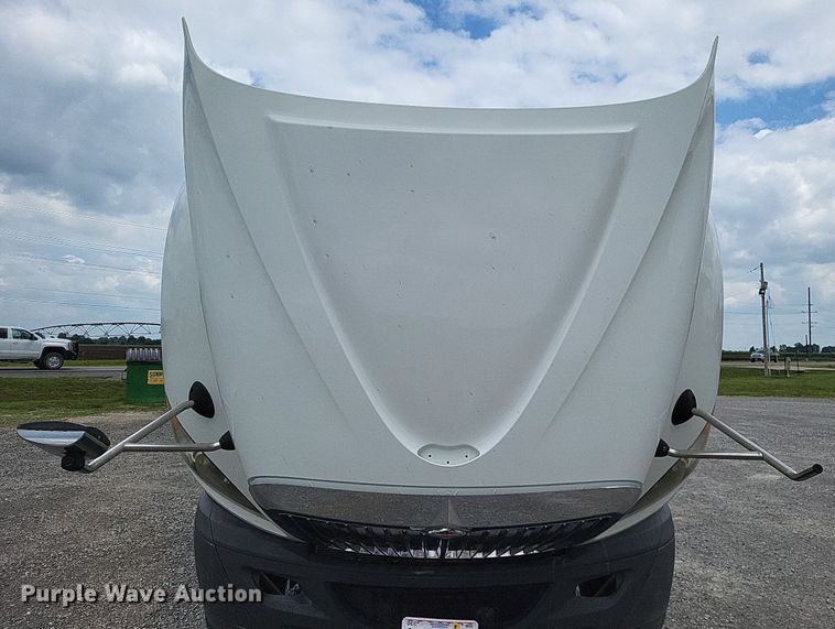 image for item LS9560 2016 International ProStar Plus  semi truck