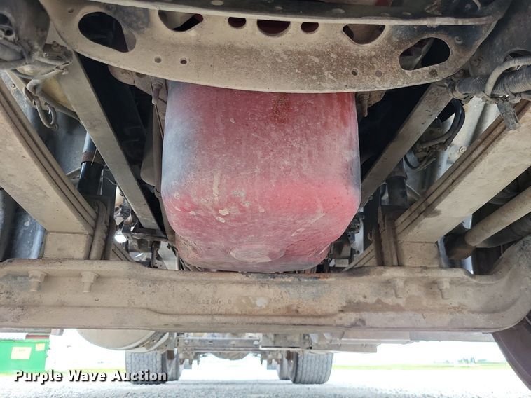 image for item LS9560 2016 International ProStar Plus  semi truck