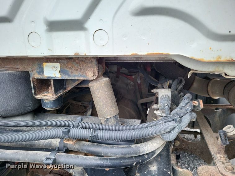 image for item LS9560 2016 International ProStar Plus  semi truck