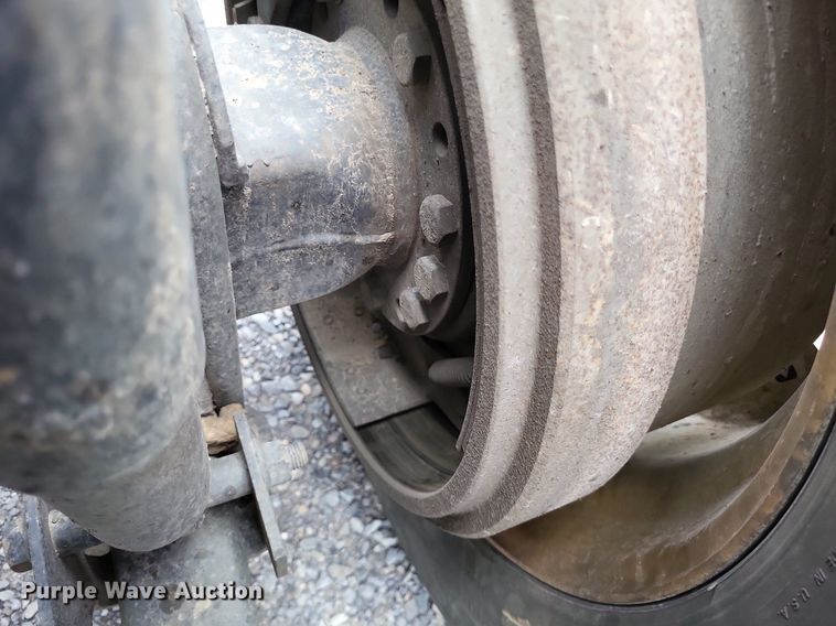 image for item LS9560 2016 International ProStar Plus  semi truck