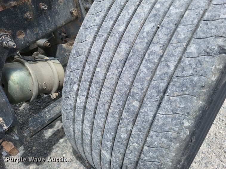 image for item LS9560 2016 International ProStar Plus  semi truck