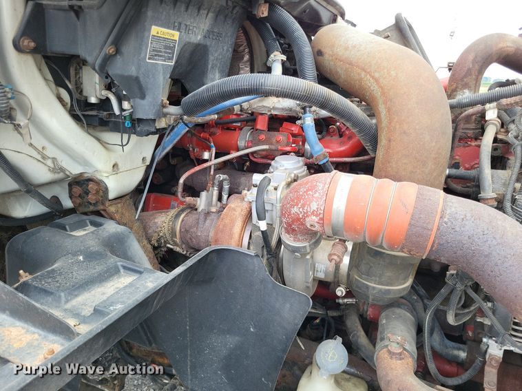 image for item LS9561 2014 International ProStar Plus  semi truck