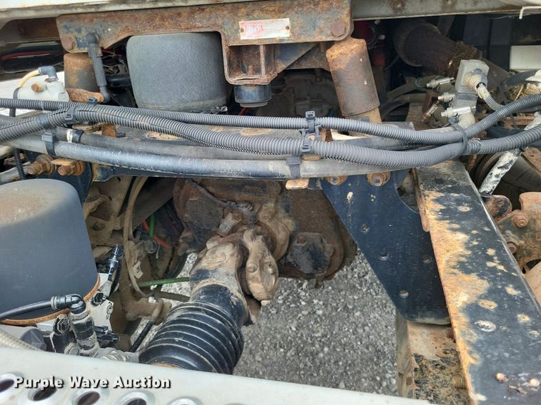 image for item LS9561 2014 International ProStar Plus  semi truck