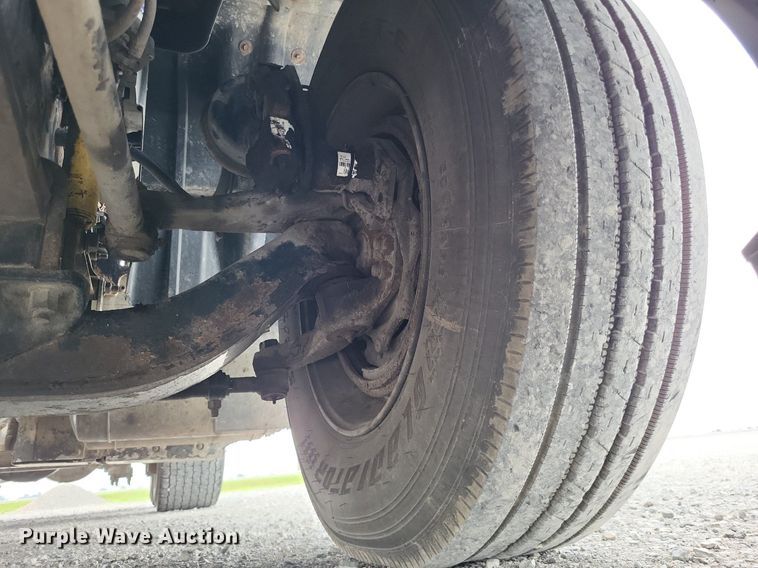 image for item LS9561 2014 International ProStar Plus  semi truck