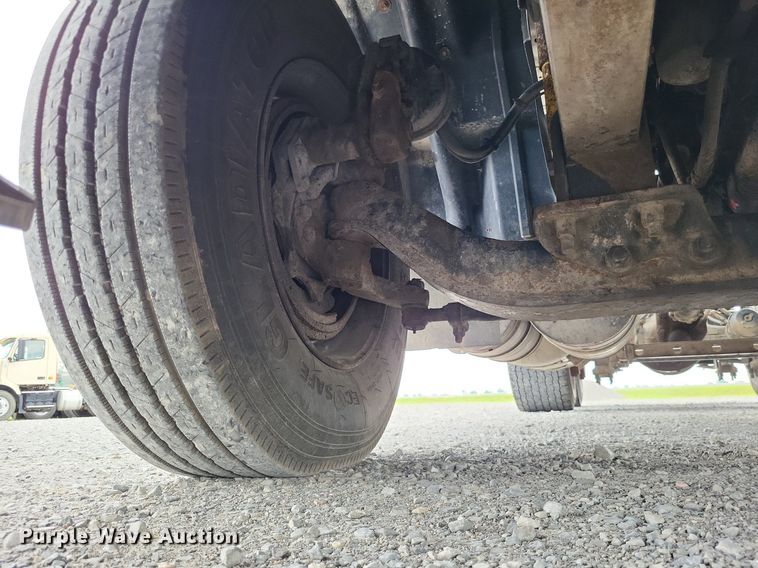 image for item LS9561 2014 International ProStar Plus  semi truck