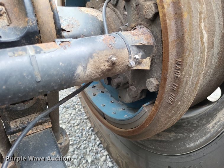 image for item LS9561 2014 International ProStar Plus  semi truck