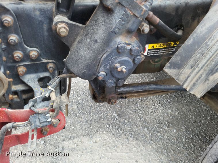 image for item LS9563 2006 Volvo VNM  semi truck