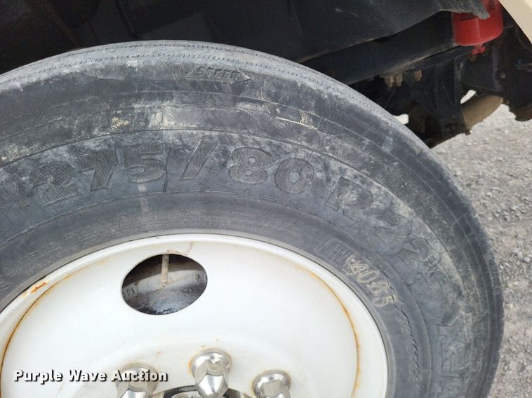 image for item LS9563 2006 Volvo VNM  semi truck