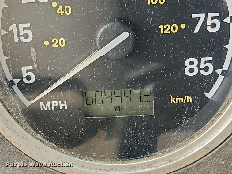 image for item LX9710 2006 Sterling AT9500  semi truck