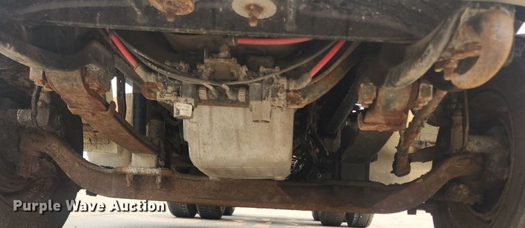 image for item LX9710 2006 Sterling AT9500  semi truck