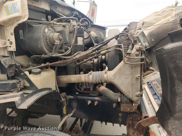 image for item LX9714 2006 Sterling L7500  flatbed truck