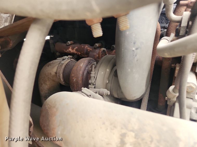 image for item LX9714 2006 Sterling L7500  flatbed truck