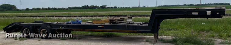image for item LY9756 1981 Daco LB253782  drop deck equipment trailer