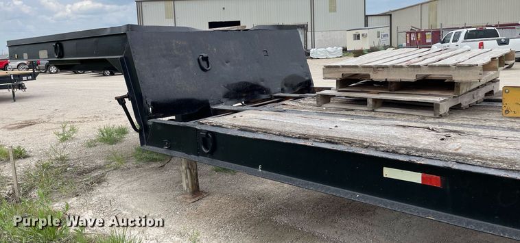 image for item LY9756 1981 Daco LB253782  drop deck equipment trailer
