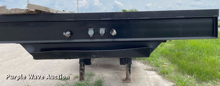 image for item LY9756 1981 Daco LB253782  drop deck equipment trailer