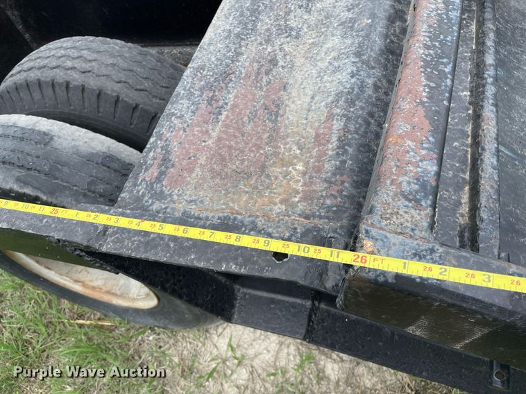 image for item LY9756 1981 Daco LB253782  drop deck equipment trailer