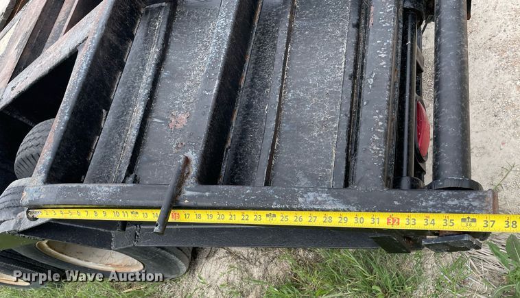 image for item LY9756 1981 Daco LB253782  drop deck equipment trailer