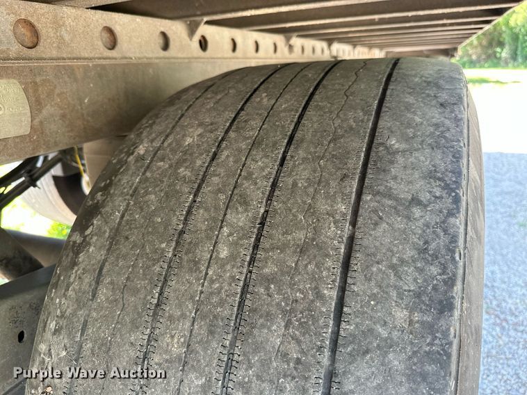 image for item MB9569 2012 Utility  dry van trailer