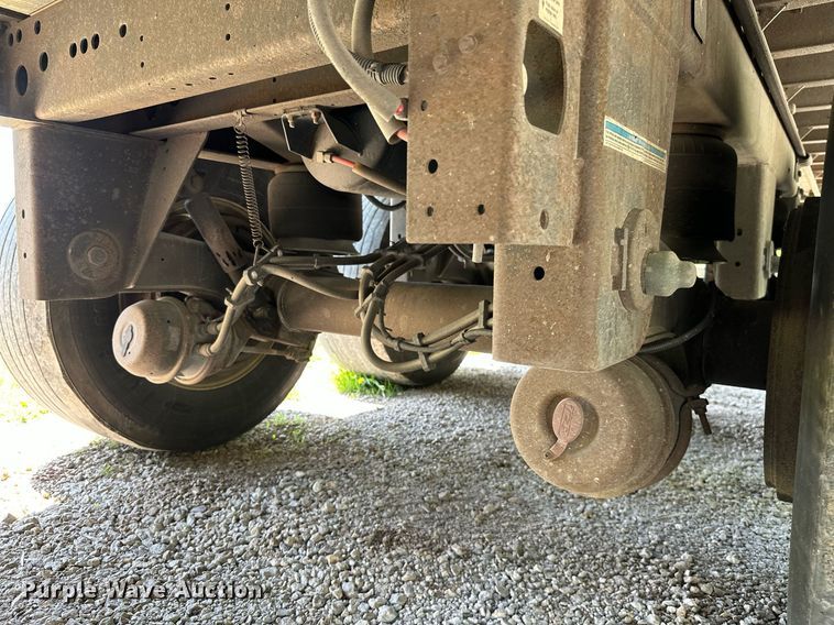 image for item MB9569 2012 Utility  dry van trailer