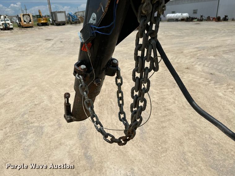 image for item MB9607 2010 Hillsboro 731T  equipment trailer