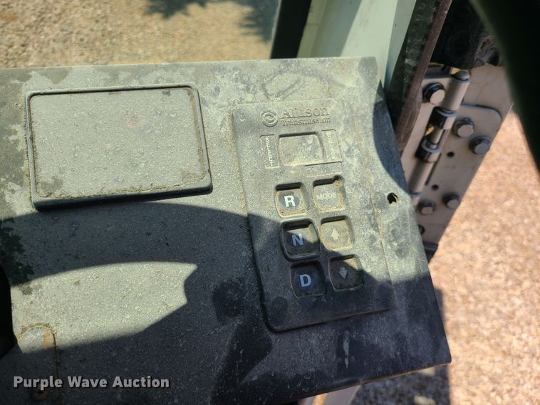 image for item MO9874 2011 Mack LEU  refuse truck