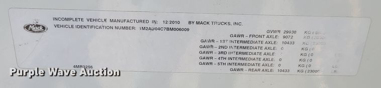 image for item MO9874 2011 Mack LEU  refuse truck