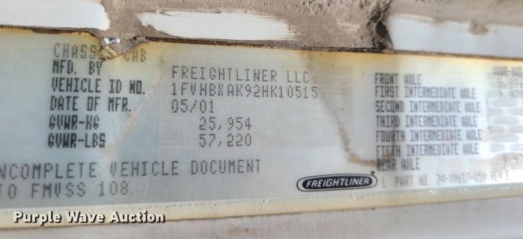 image for item MO9882 2002 Freightliner FL80  refuse truck